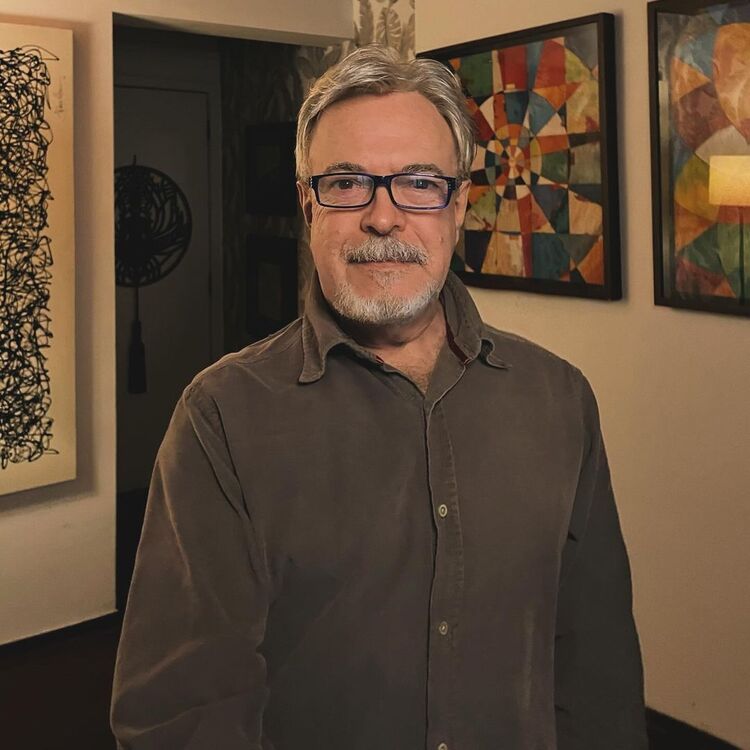  Frankfurt am Main,   Luis Cruz, 50 ,     , c 