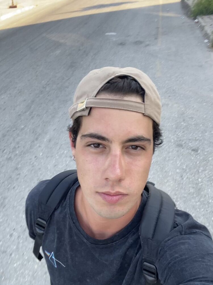  ,   Caner, 24 ,   ,   