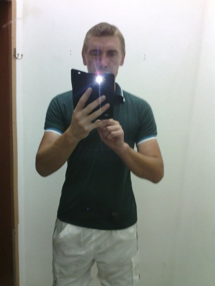  43096364  Vladimir, 44 ,    