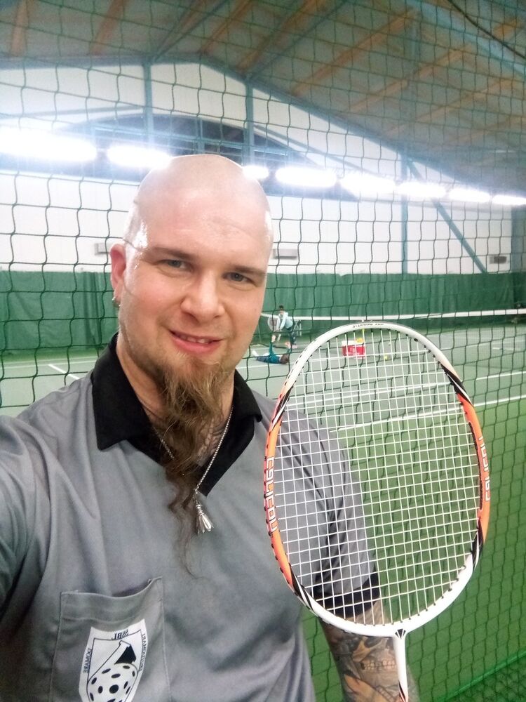  19055534  Leijonamies, 33 ,    