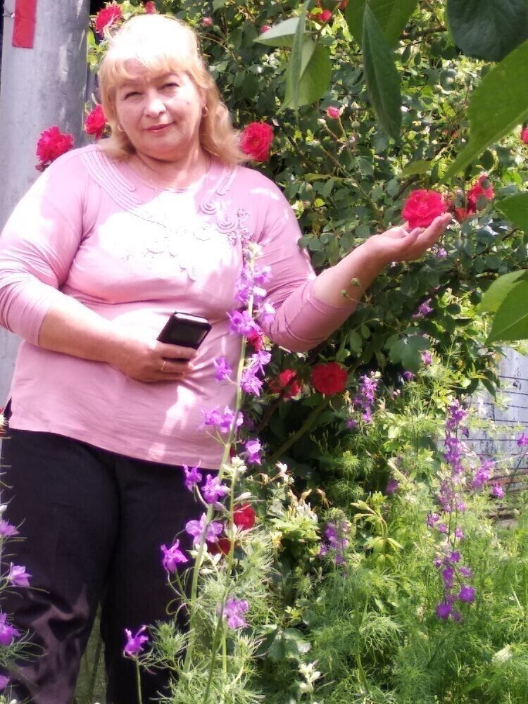  ,   Anghelina, 56 ,   ,   , c 