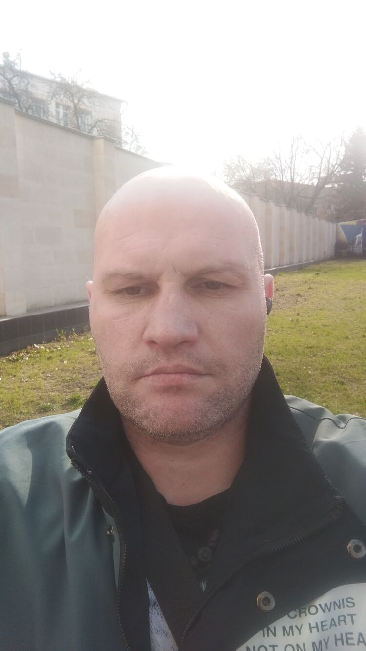  22707834  , 46 ,    