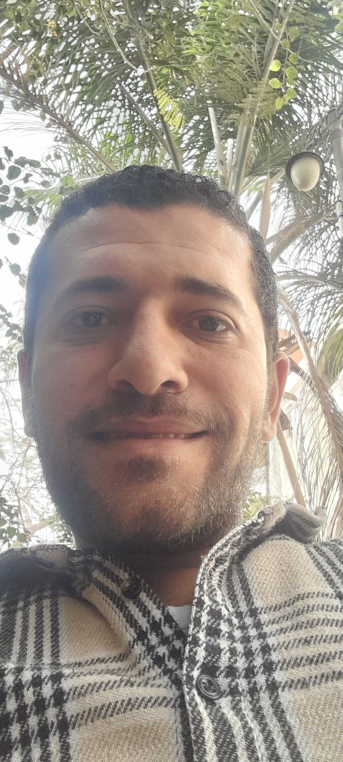  ,   Mohamed, 32 ,   ,   