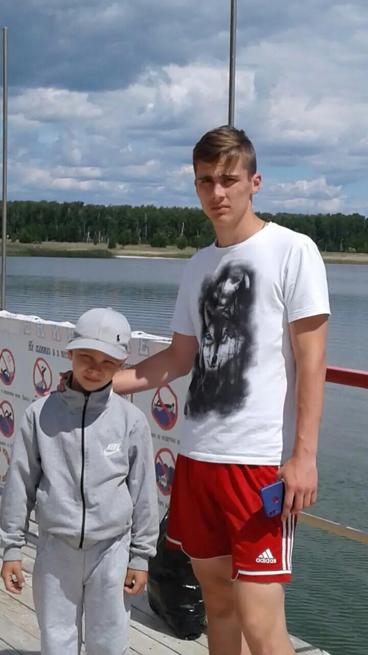  27435104  , 24 ,    -