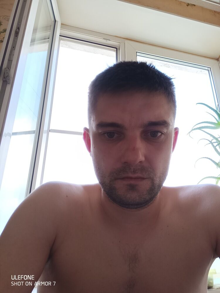  21418094  , 40 ,    
