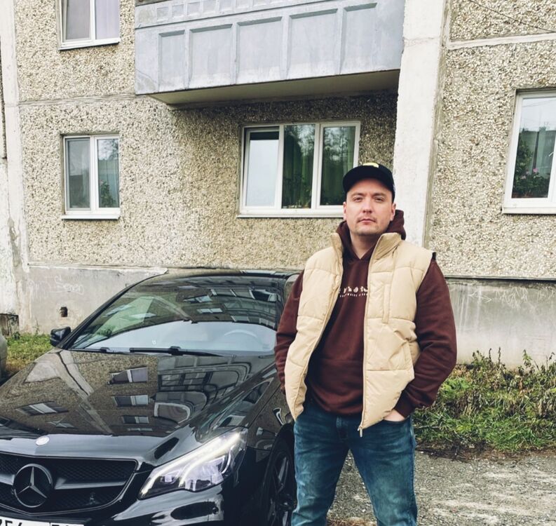  ,   Rudolf, 33 ,   ,   , c 