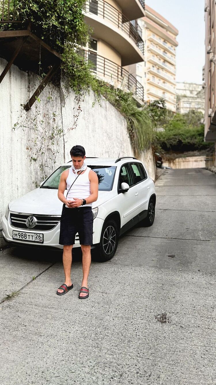  54718674  RI, 30 ,    -