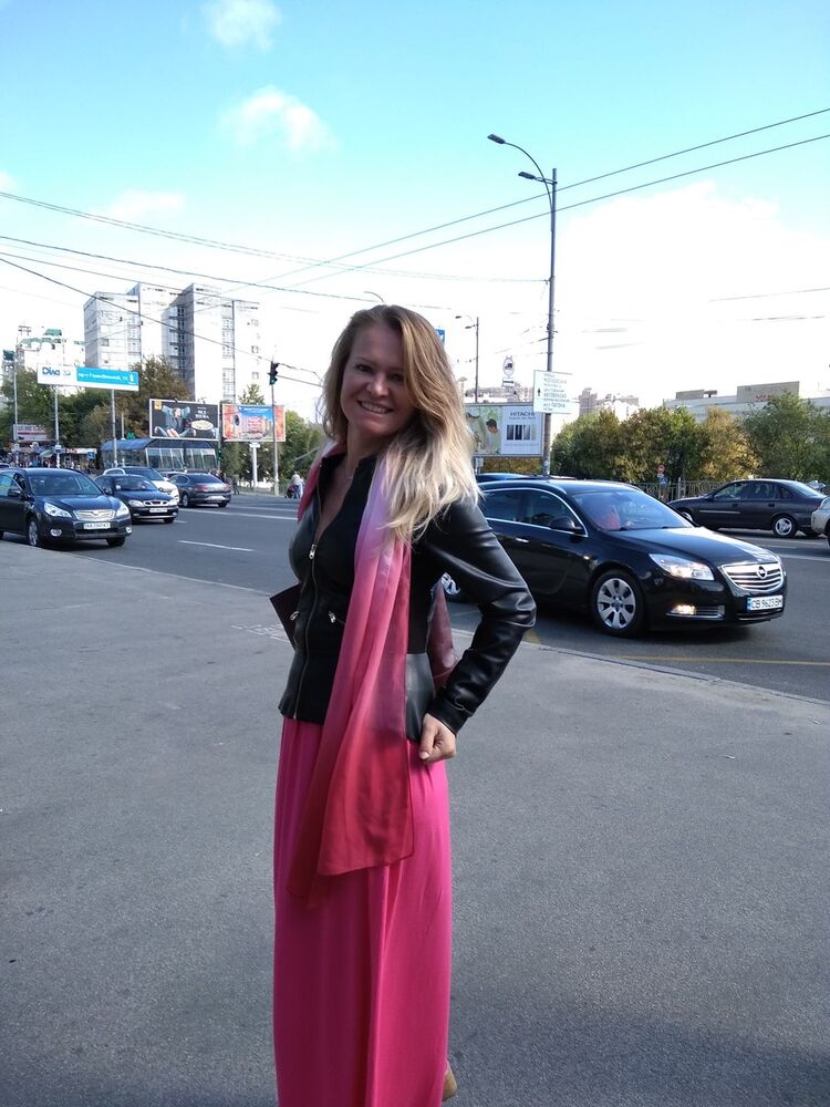  15255074  Tanya, 45 ,    