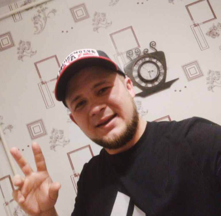  54204574  Sergey, 32 ,    