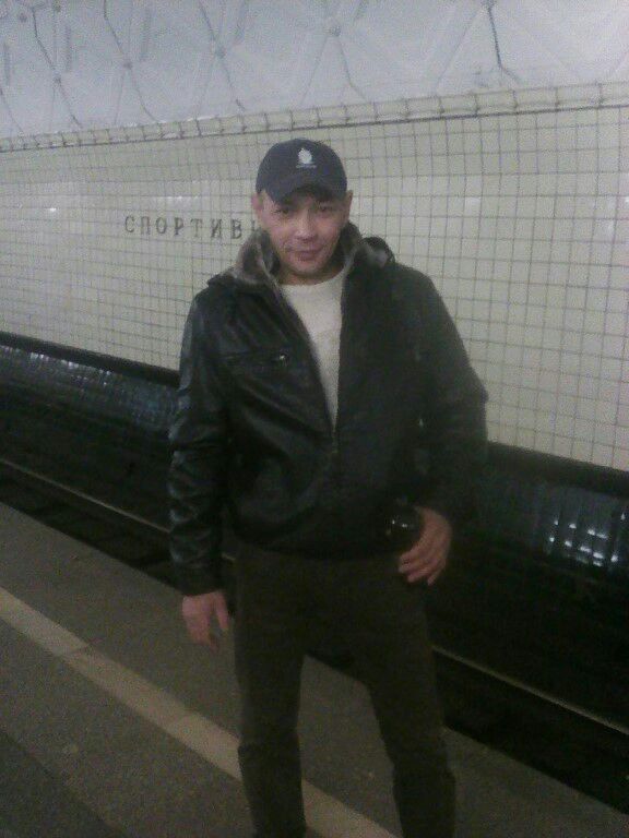  ,   Batyr, 43 ,   ,   