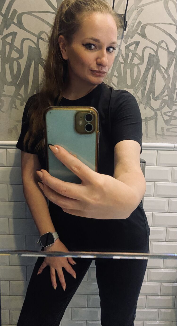  -,   InessA, 36 ,   c 