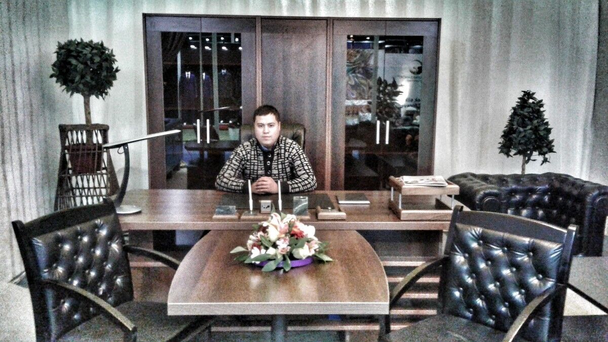  ,   BobiR, 35 ,   ,   , c 