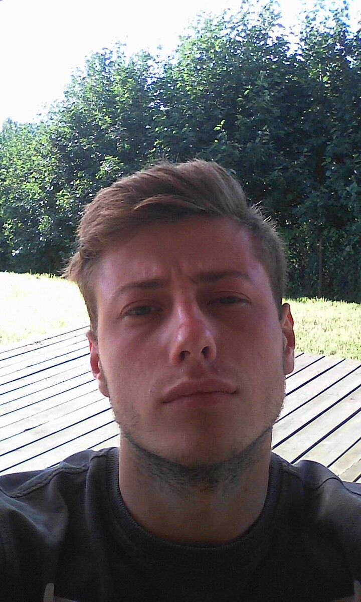  ,   Denis, 27 ,   ,   , c 