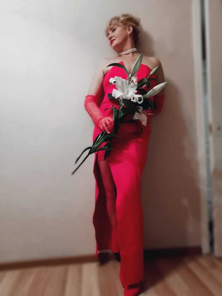  38958844  Ekaterina, 42 ,    -