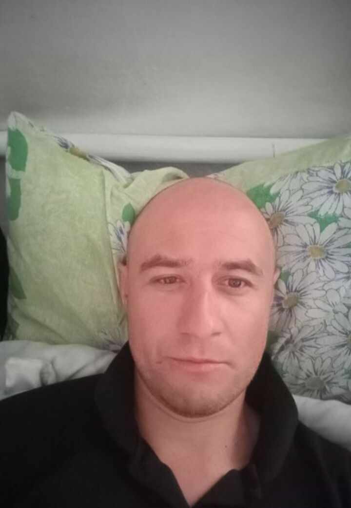  46301004  , 39 ,    