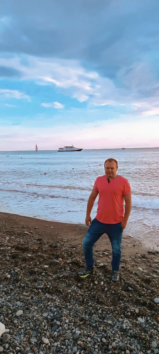  ,   Konstantin, 34 ,   ,   , c 