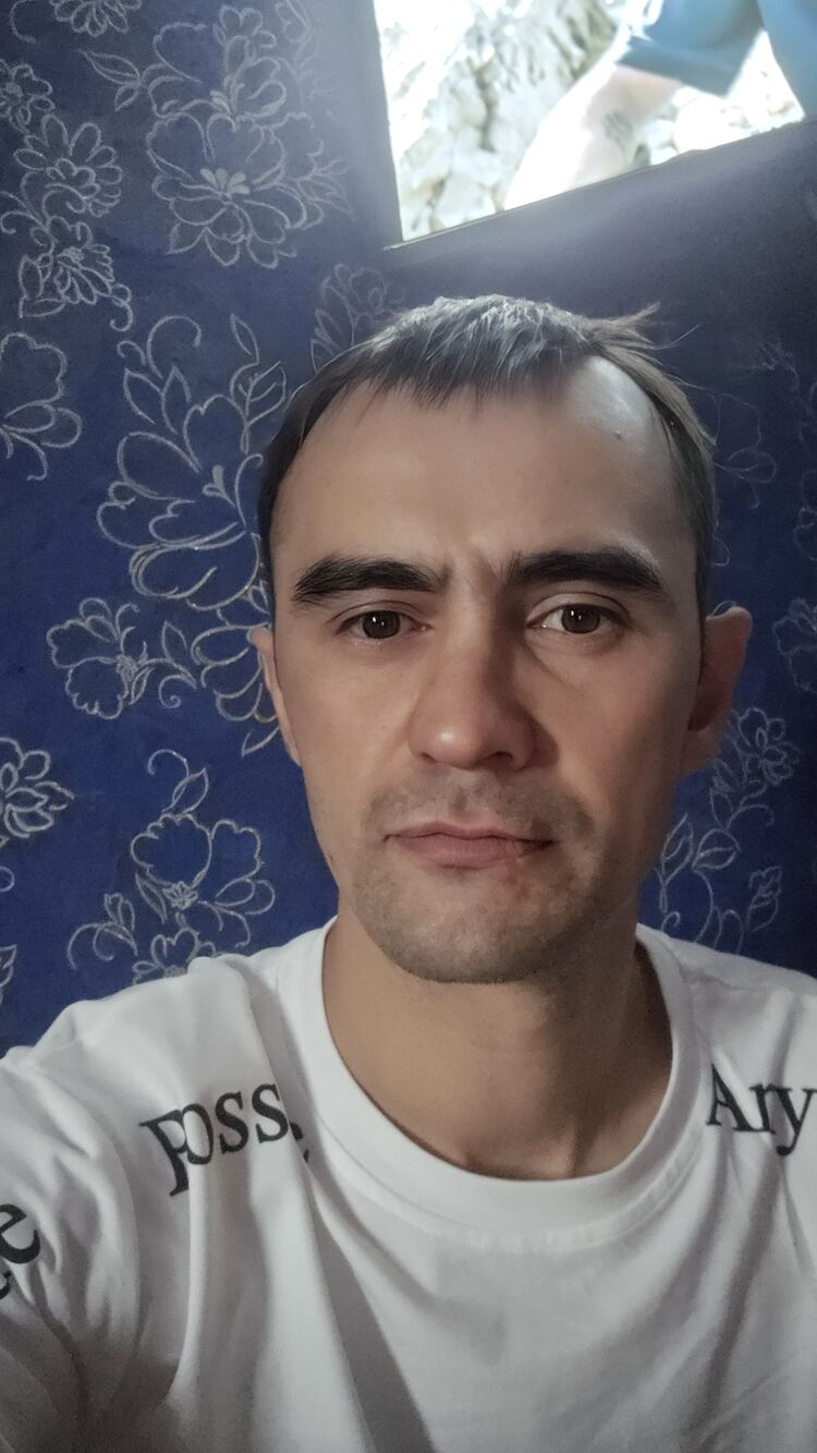  46727184  , 35 ,    