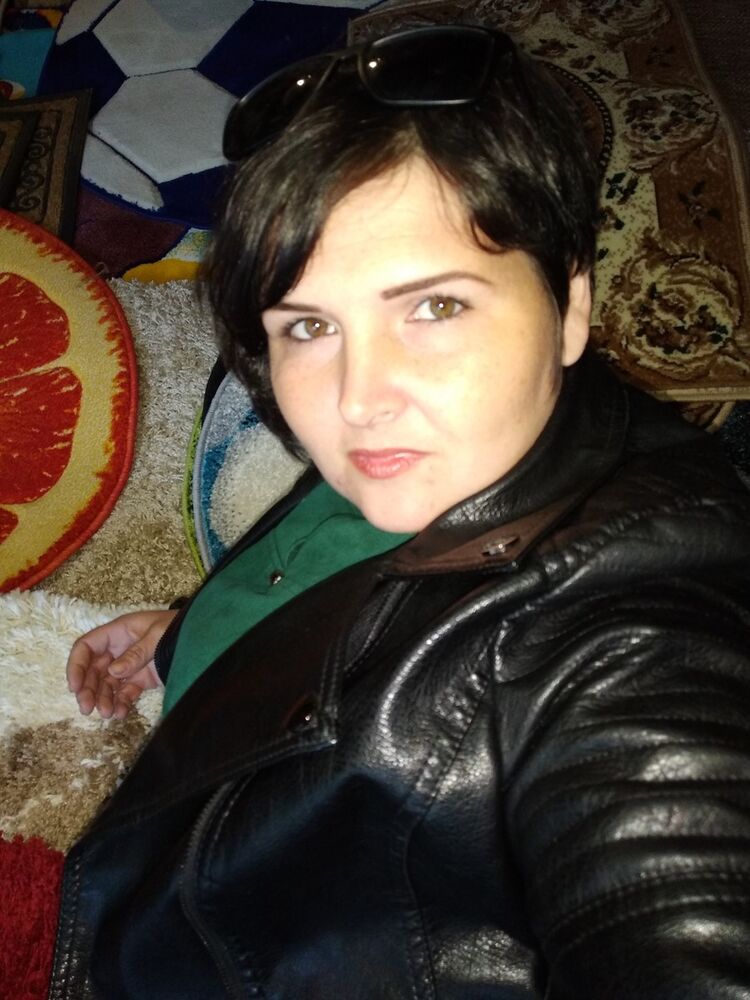  ,   Irisska, 38 ,   