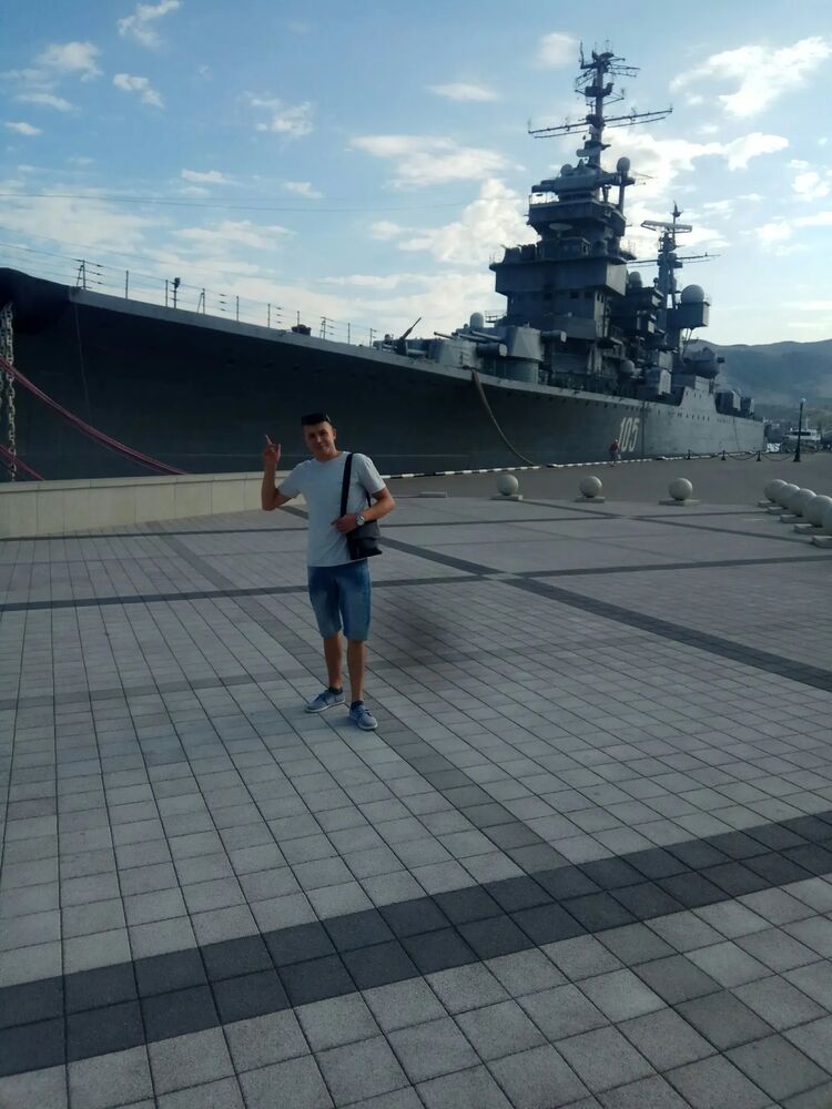  40515964  , 31 ,    