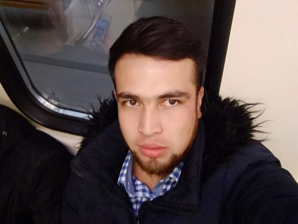  -,   Alisher, 33 ,   ,   , c 