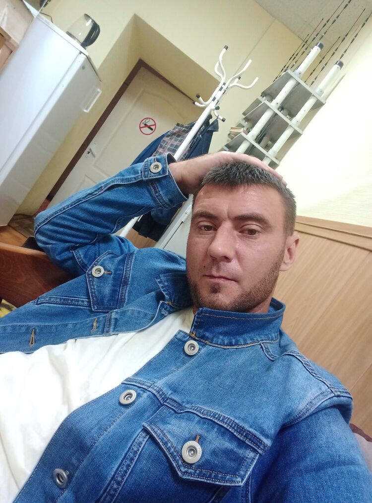  45550704  , 42 ,    
