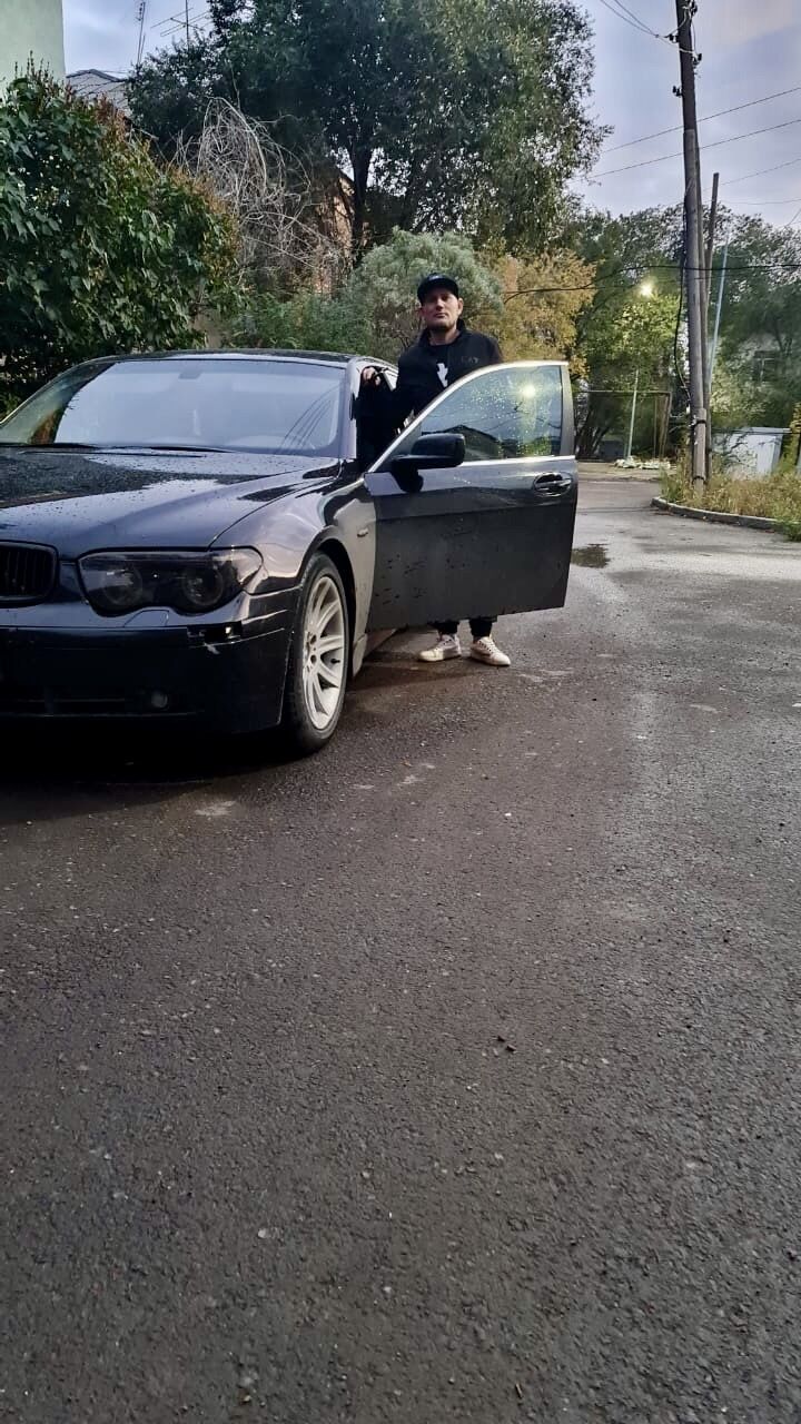  46276024  Vladi, 41 ,    
