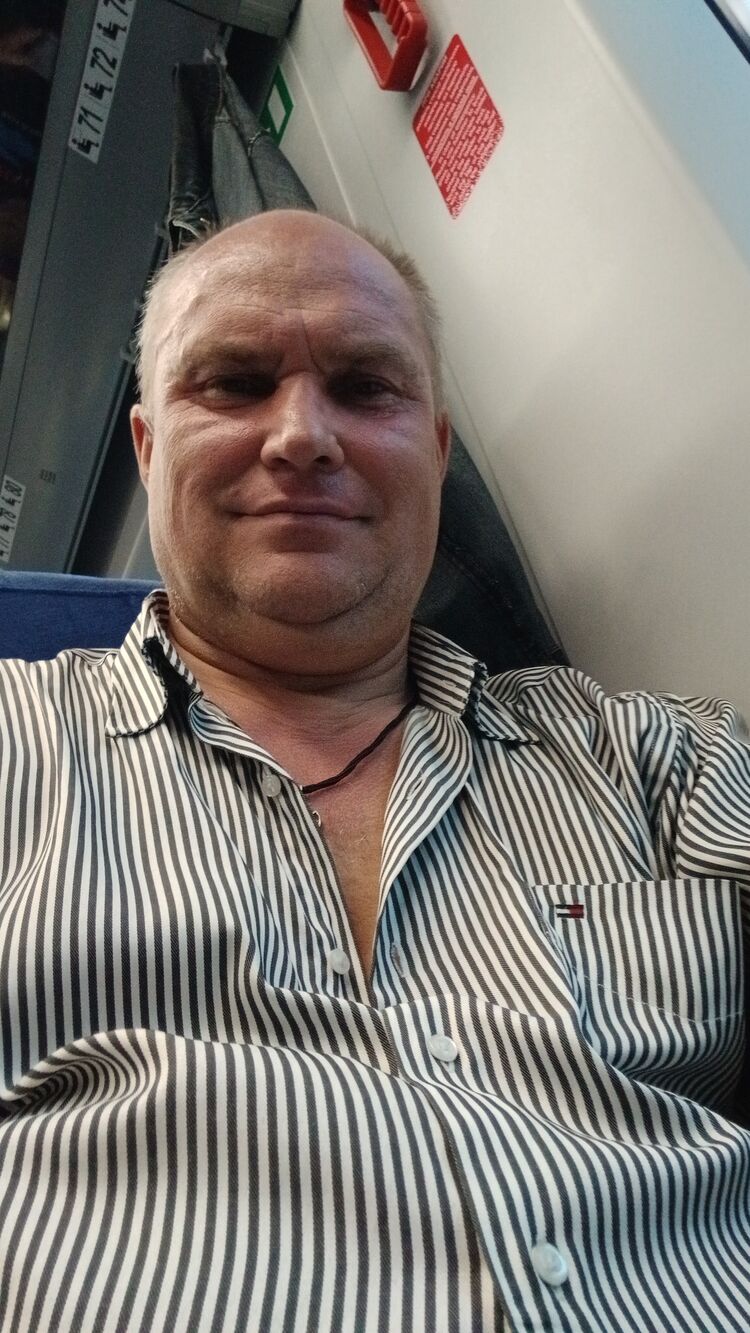  54362104  Alex, 54 ,    