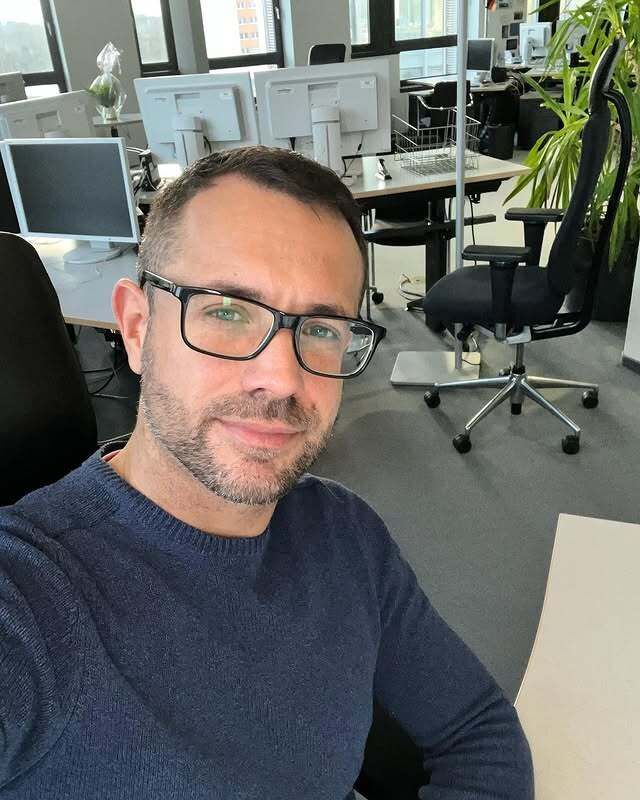  -,   , 40 ,   ,   , c , 