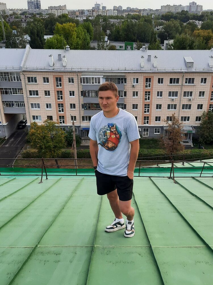  49831664  , 32 ,    