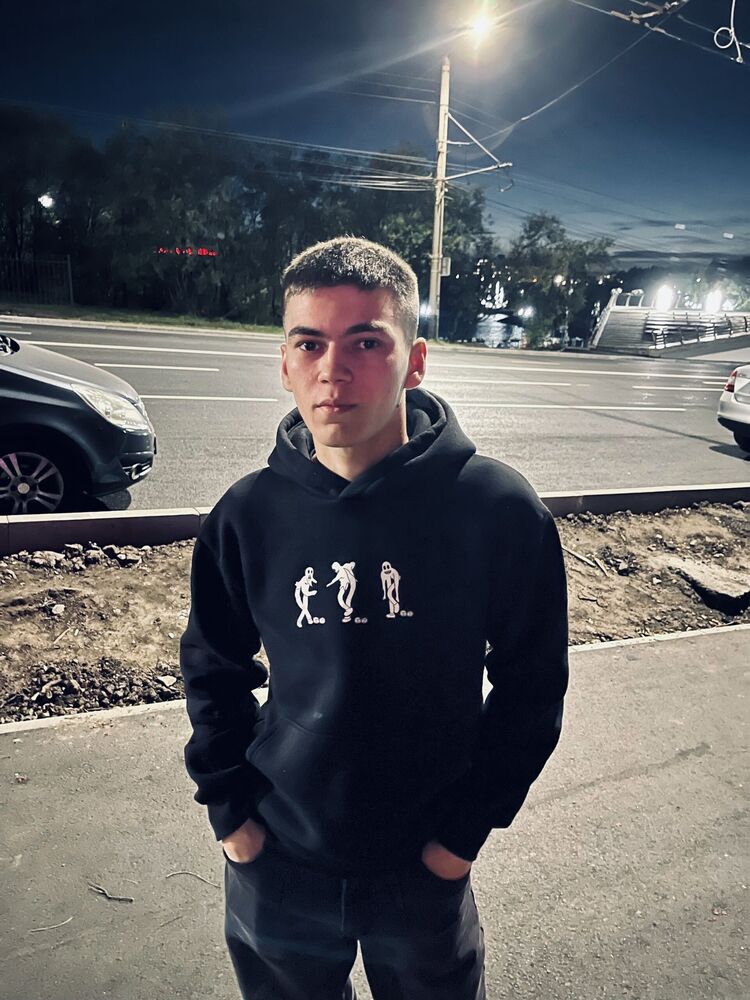  46717754  , 20 ,    
