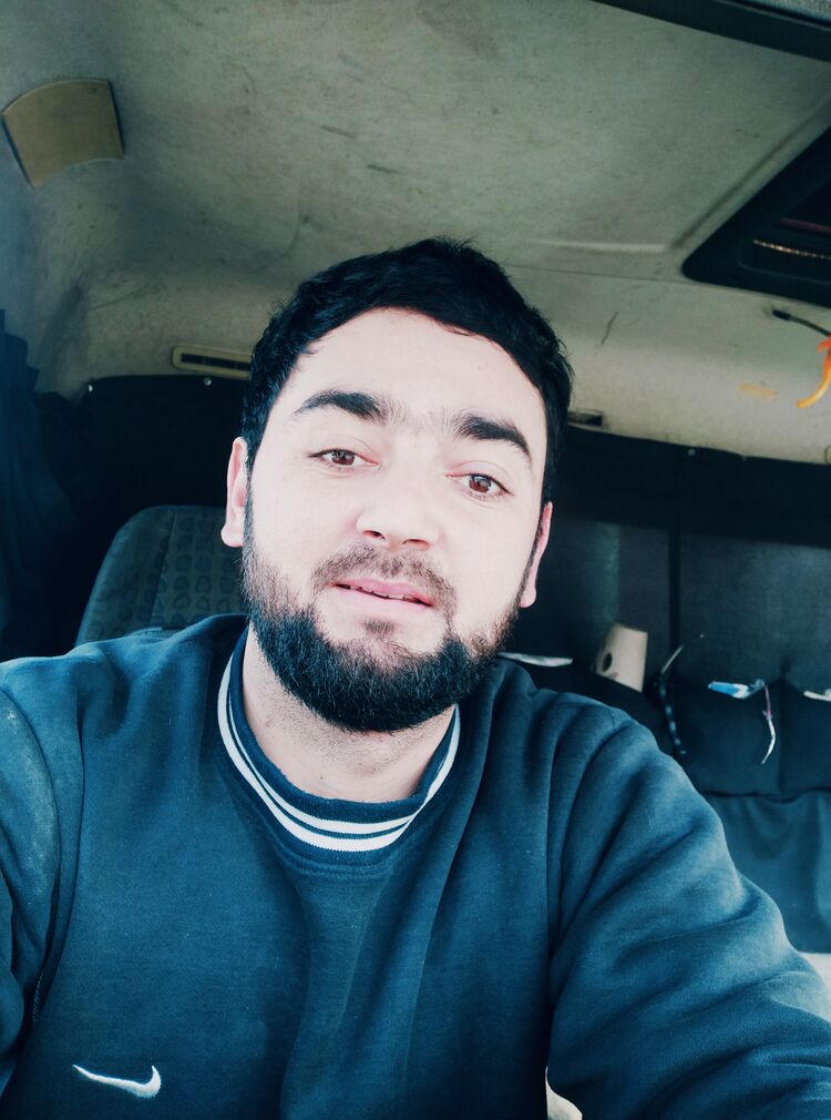  23366884  Bilal, 33 ,    