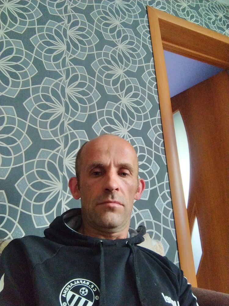  35633484  , 43 ,    