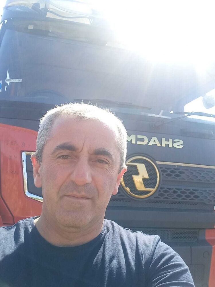  48758814  , 49 ,    