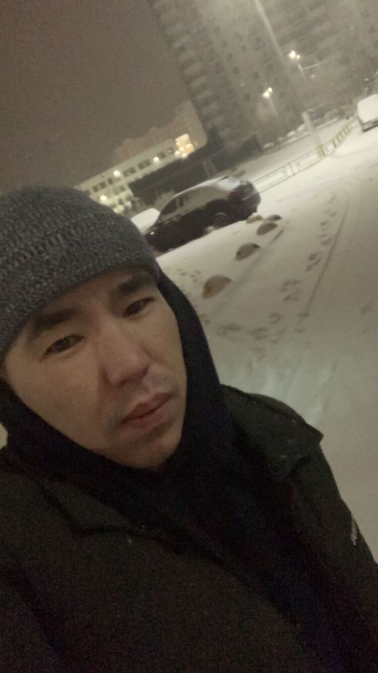  32831174  , 35 ,    