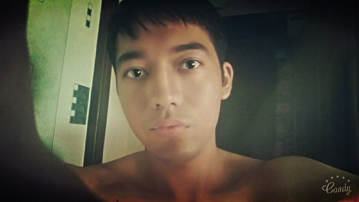  7849274  Den, 36 ,    