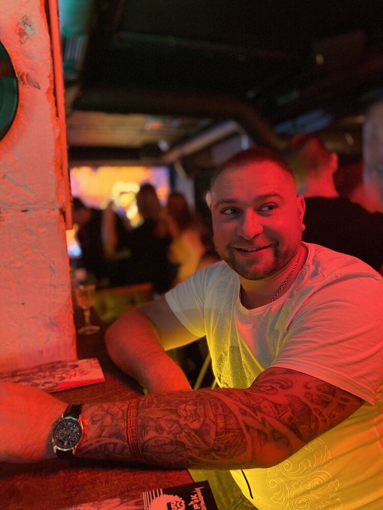  ,   Alexsei, 38 ,     , c 