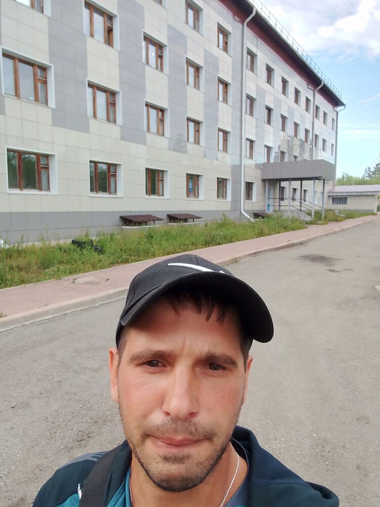  53021224  , 37 ,    