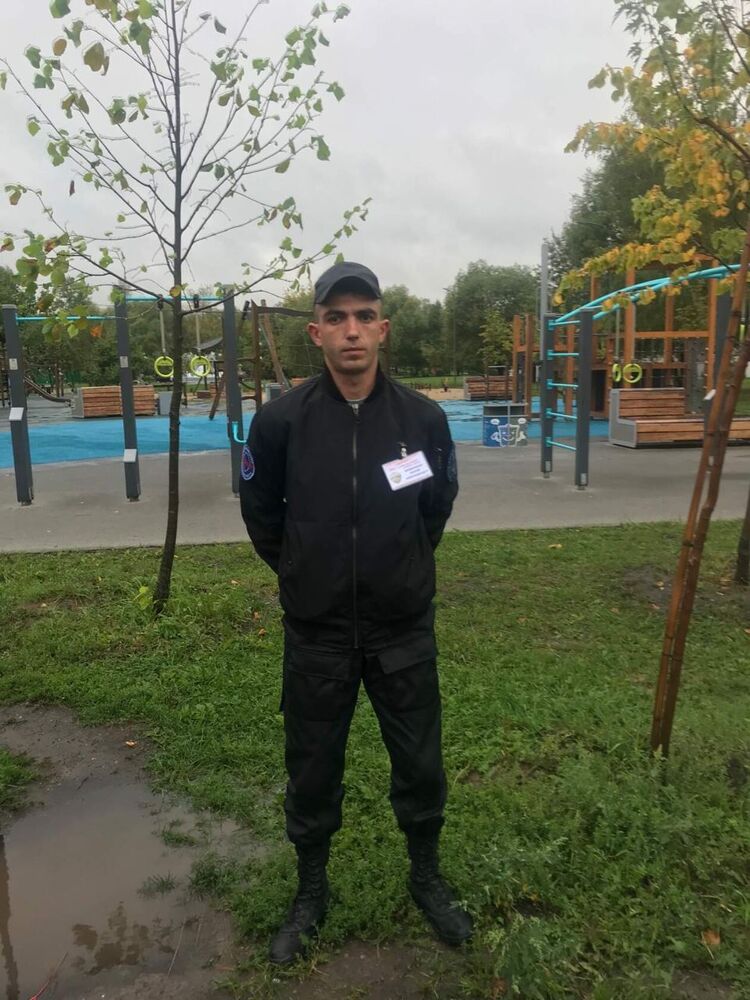  ,   Pavel, 32 ,   ,   