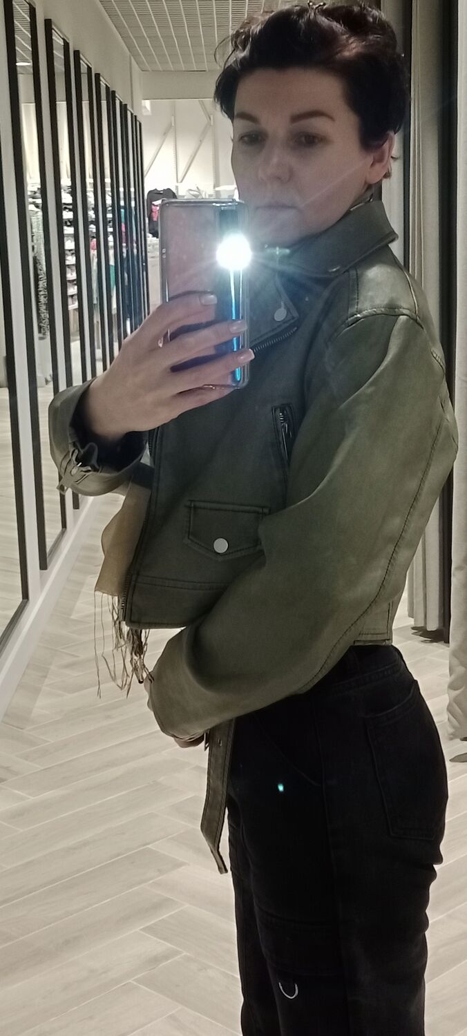  52878964  Natalie, 49 ,    