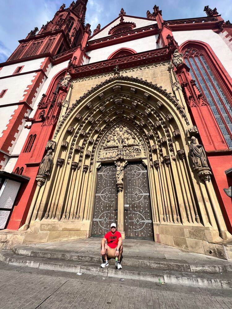  ,   Ivan, 43 ,   ,   