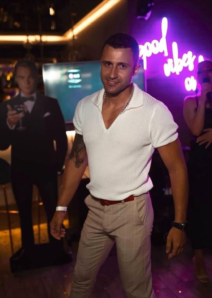  51068304  , 38 ,    