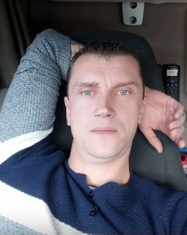 ���� 37631564 ������� ������, 42 ����, ���� ���������� � ������