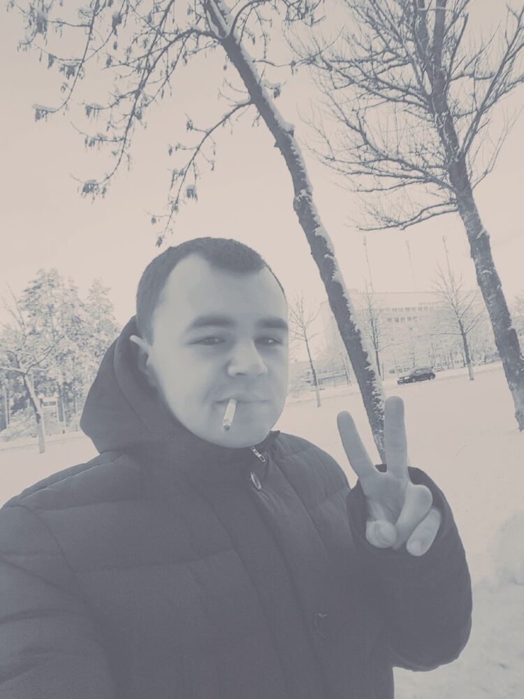  11503474  Sergey, 32 ,    