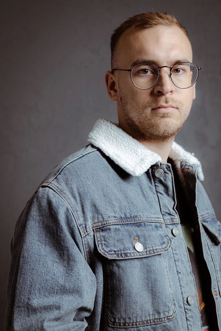  37231834  Evgeny, 28 ,    