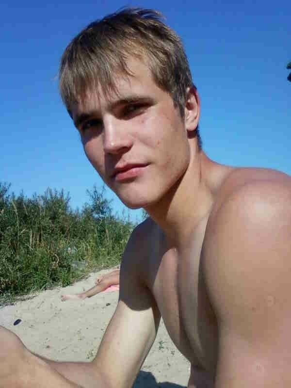  7623994  Roman, 35 ,    