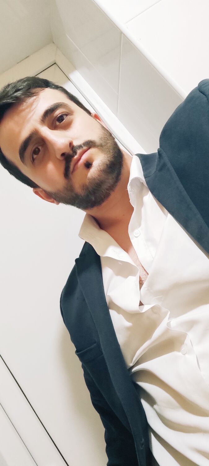  29228704  ALAN, 28 ,    