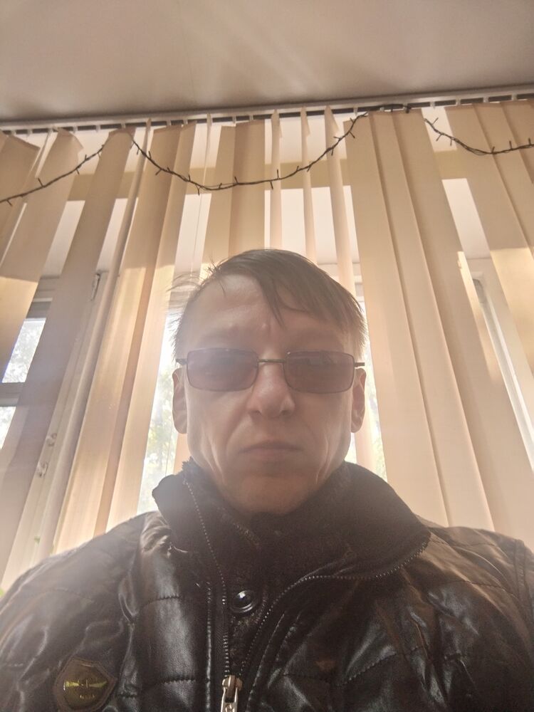  ,   Oleg, 50 ,   c 