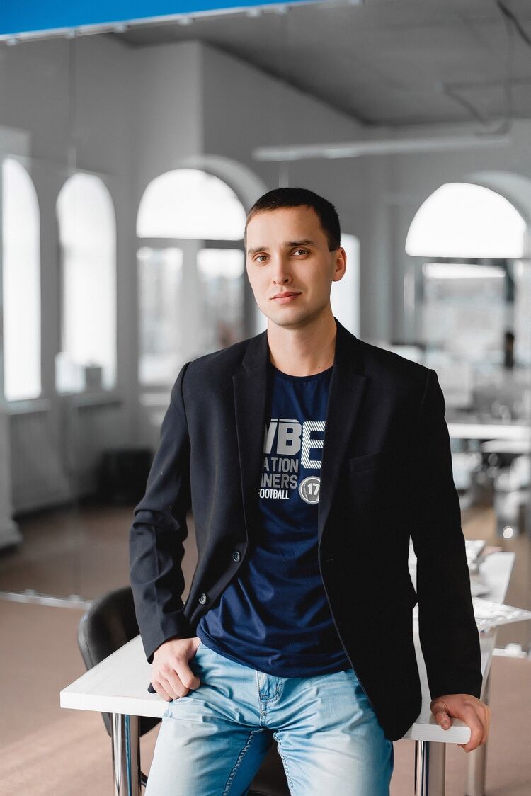  32402444  , 32 ,    -