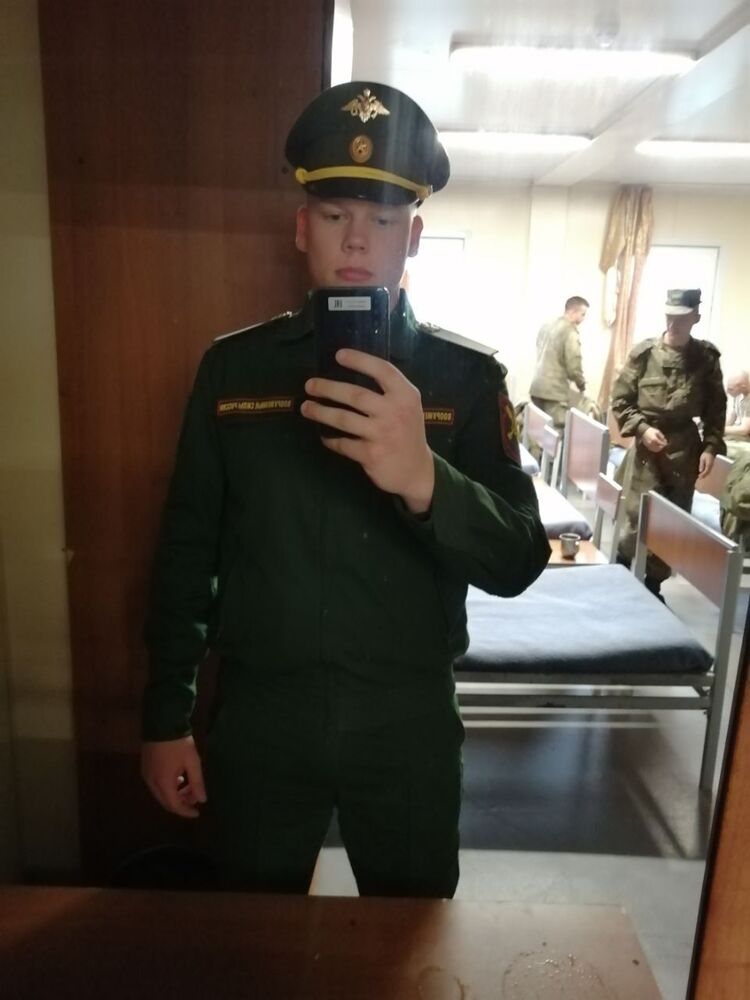  30305584  , 21 ,    