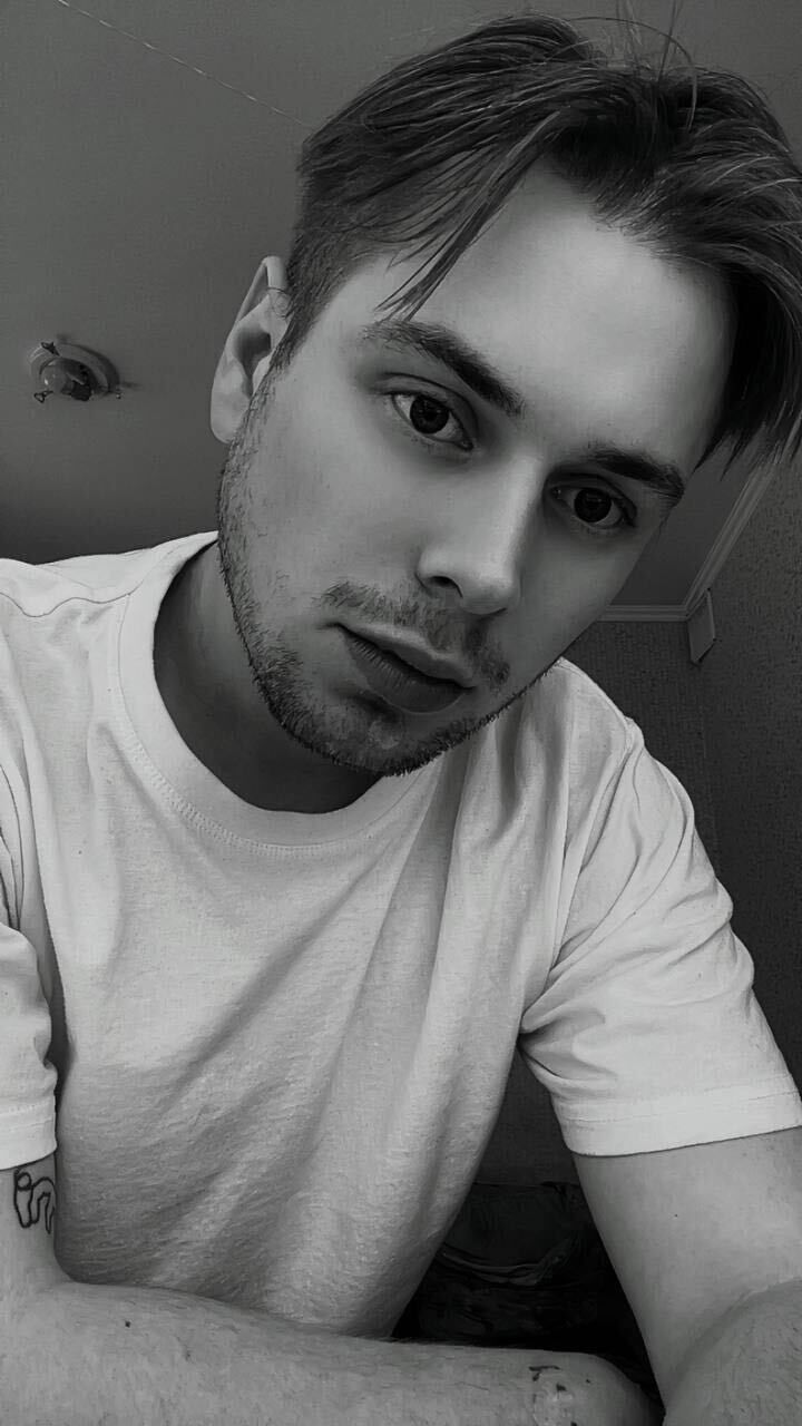  ,   Vladimir, 27 ,   ,   , c , 